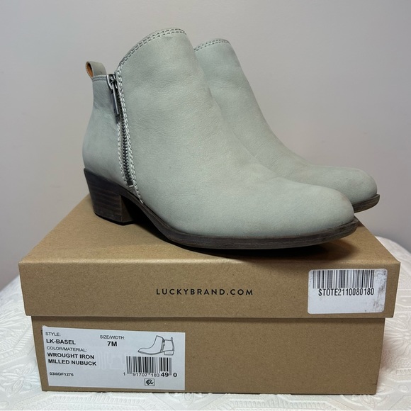 Lucky Brand Basel Bootie Sz 7 EUC - Picture 2 of 12